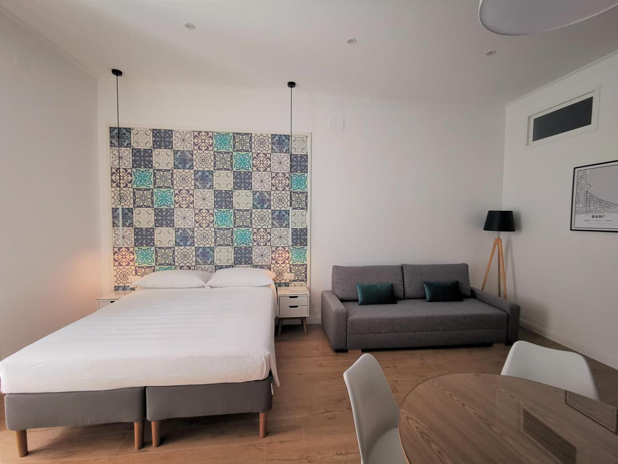 Cattaro 65 - Flexible Check-In Apartments Бари Экстерьер фото