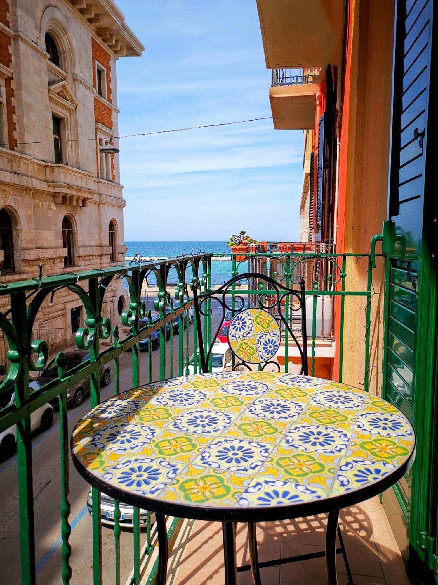 Cattaro 65 - Flexible Check-In Apartments Бари Экстерьер фото