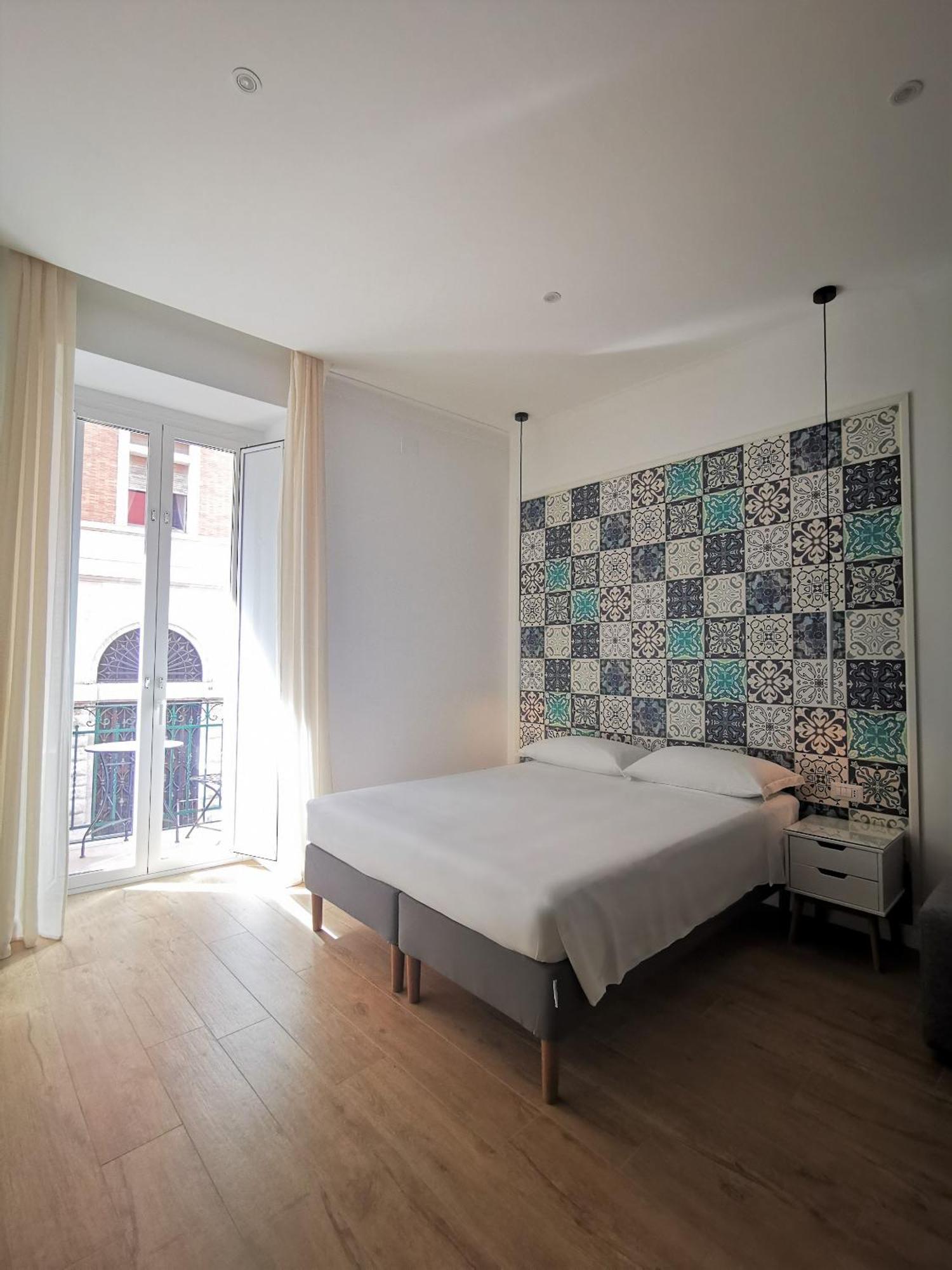 Cattaro 65 - Flexible Check-In Apartments Бари Экстерьер фото